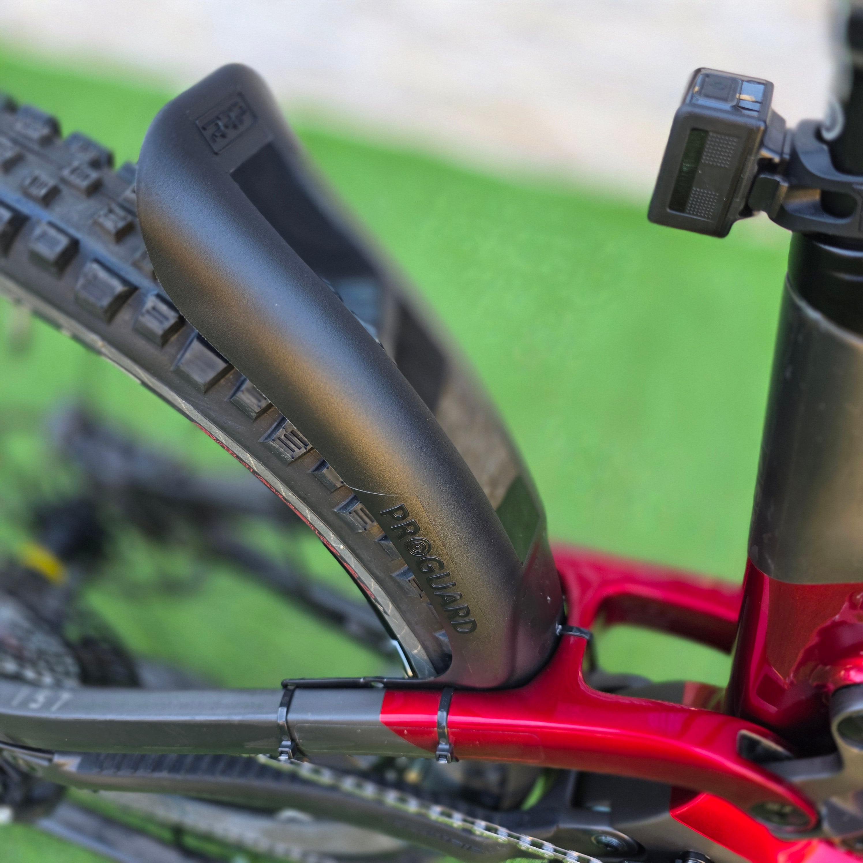 OLYMPIA Hammer Carbon 2025 Custom Tg.ML
