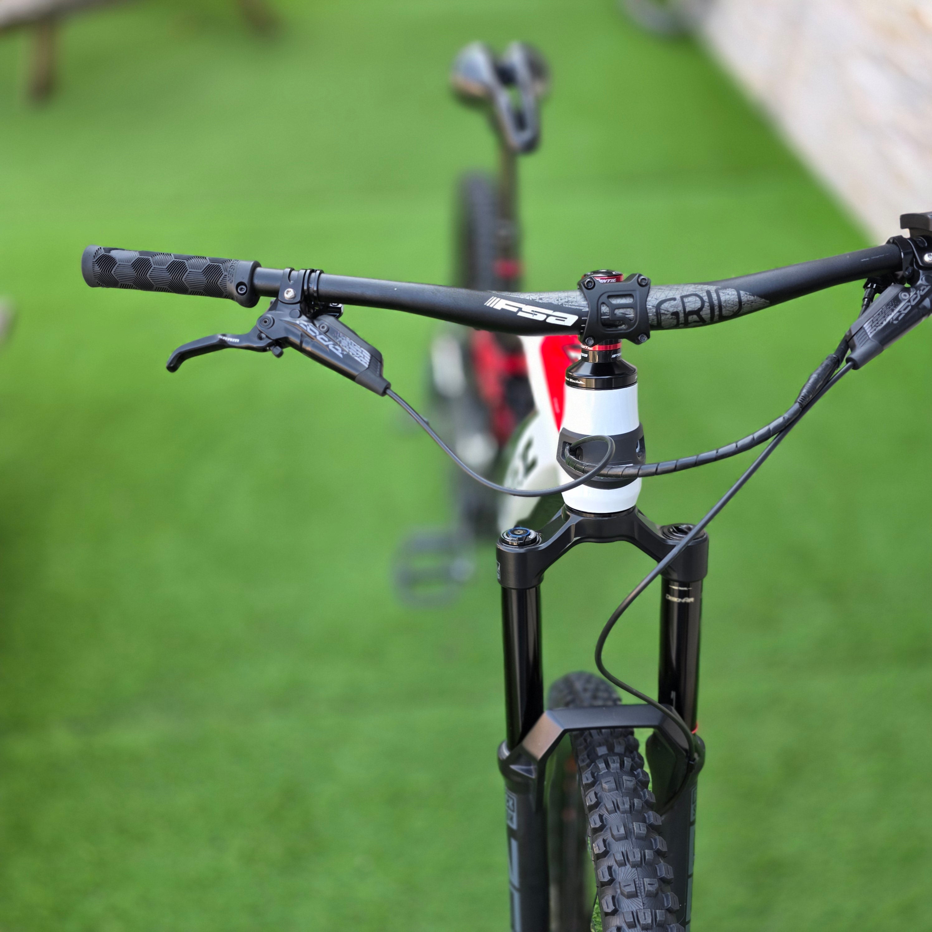 FANTIC XEF 1.9 - tg M