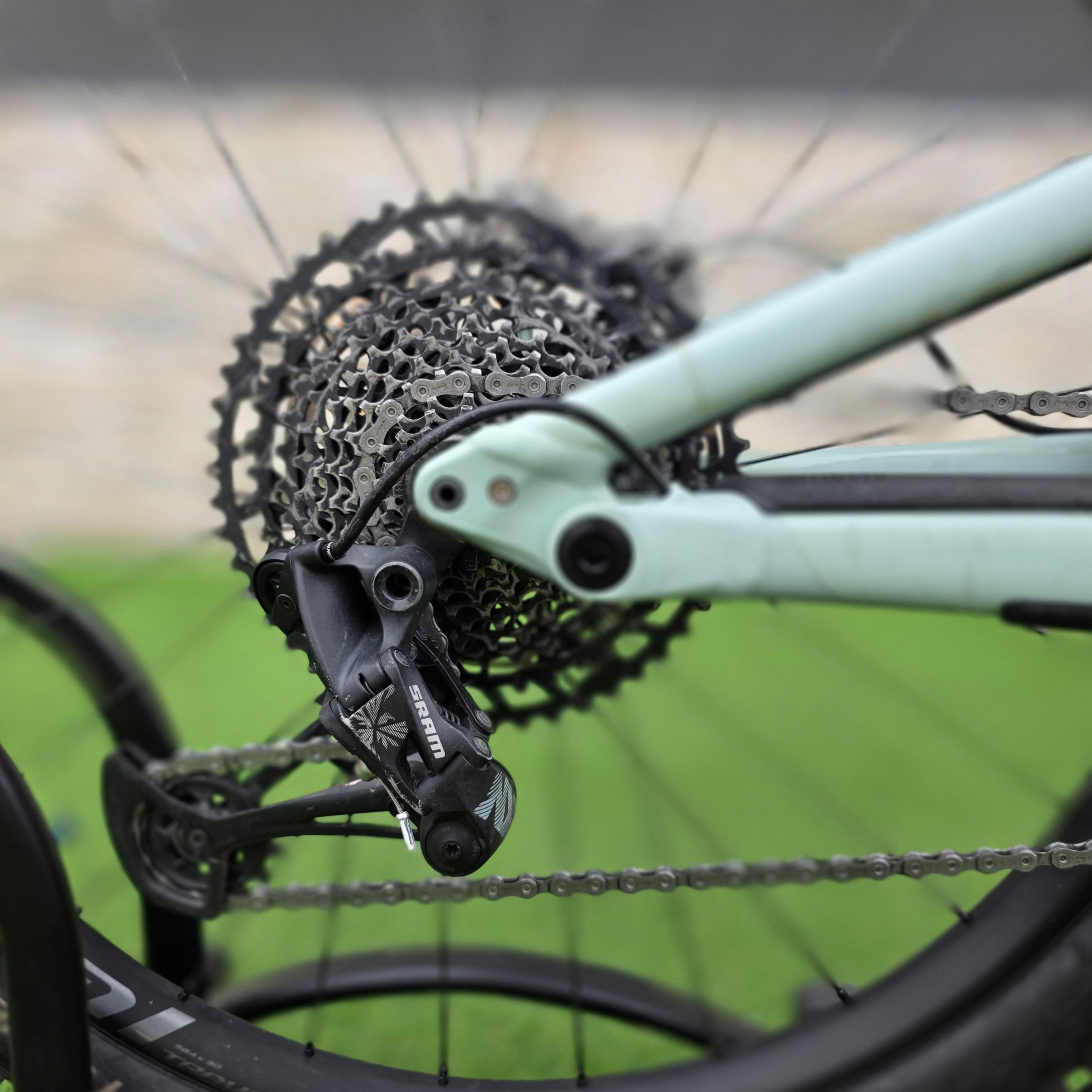SPECIALIZED Status - tg XL