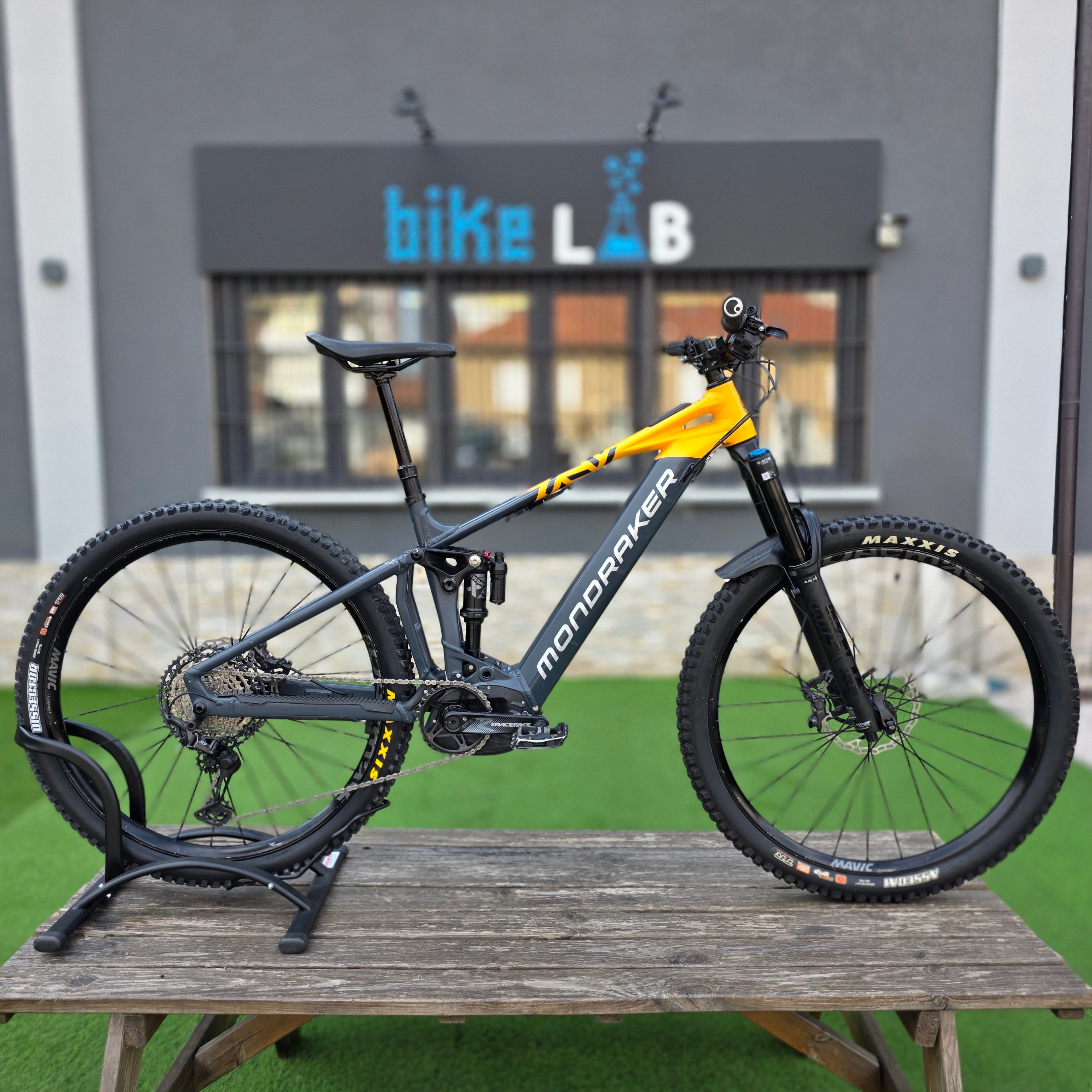 MONDRAKER Crafty Race 2024 – tg M/L (Mancano foto gialla/nera)