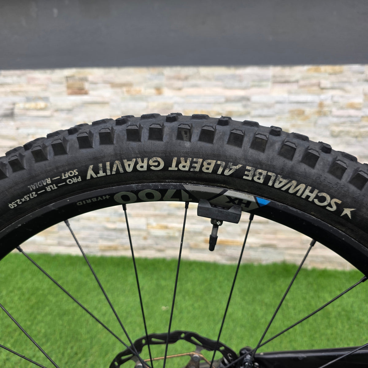Unno Mith Carbon – Tg. XL (Conto Vendita)