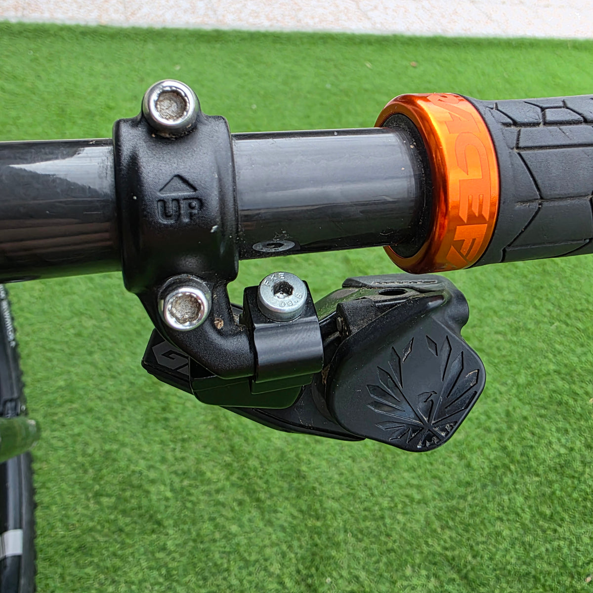 Unno Mith Carbon – Tg. XL (Conto Vendita)