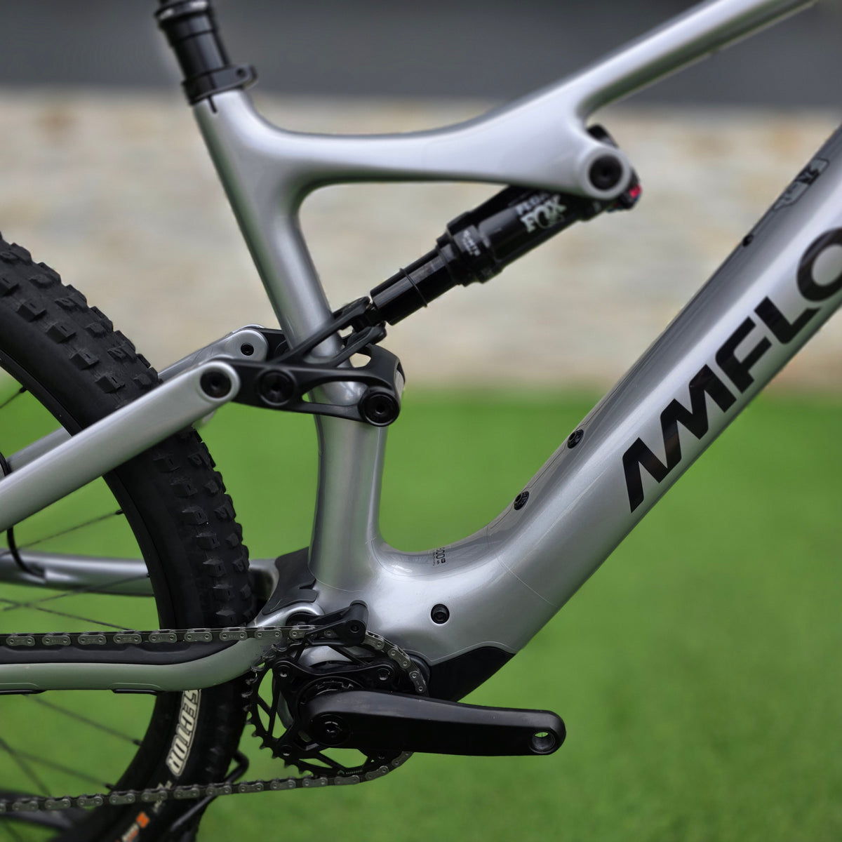 Amflow PL Carbon 2026 - tg. L